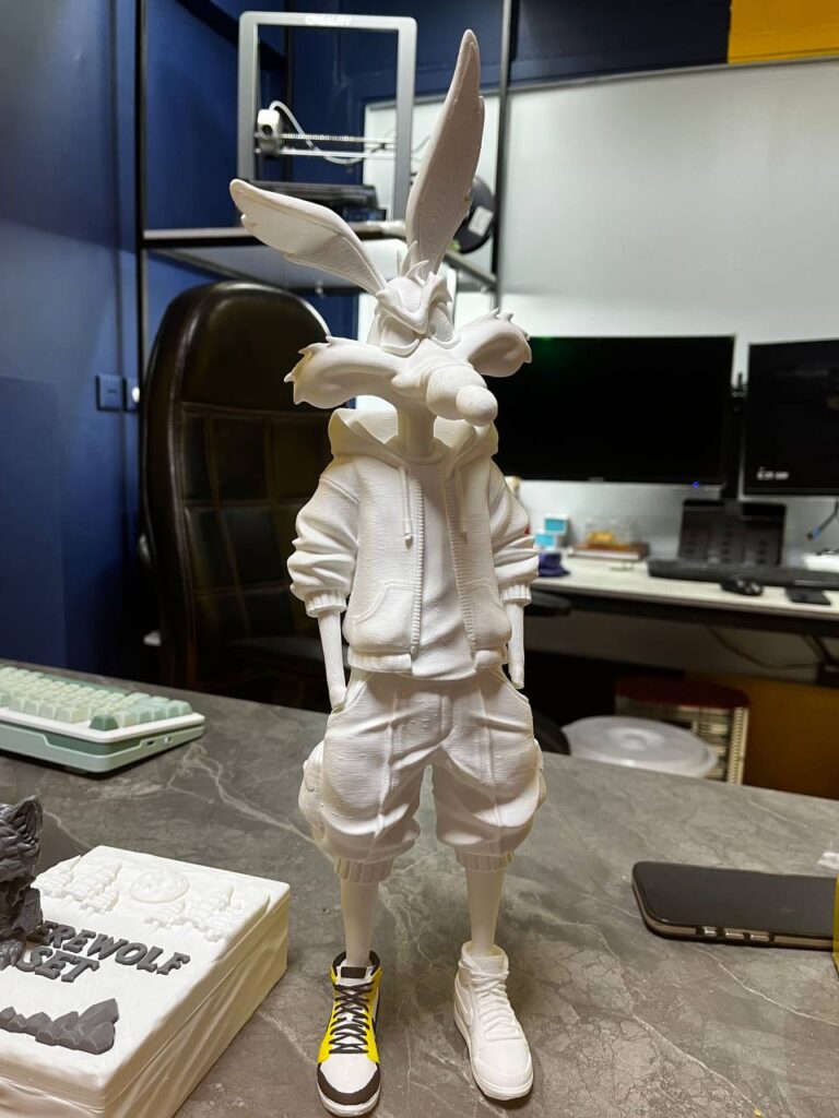 فیگور کایوت میگ میگ